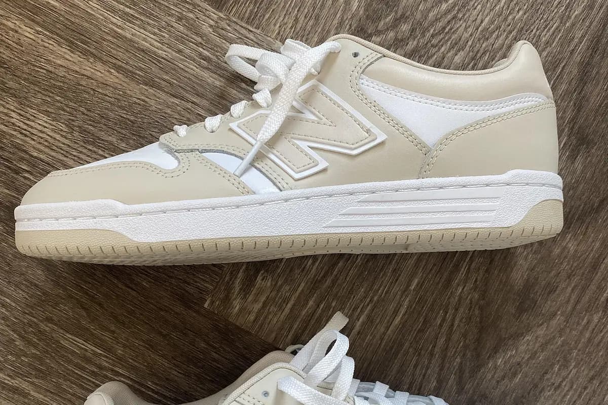 Product photo of a sneaker with a bounding box and catalogue attributes